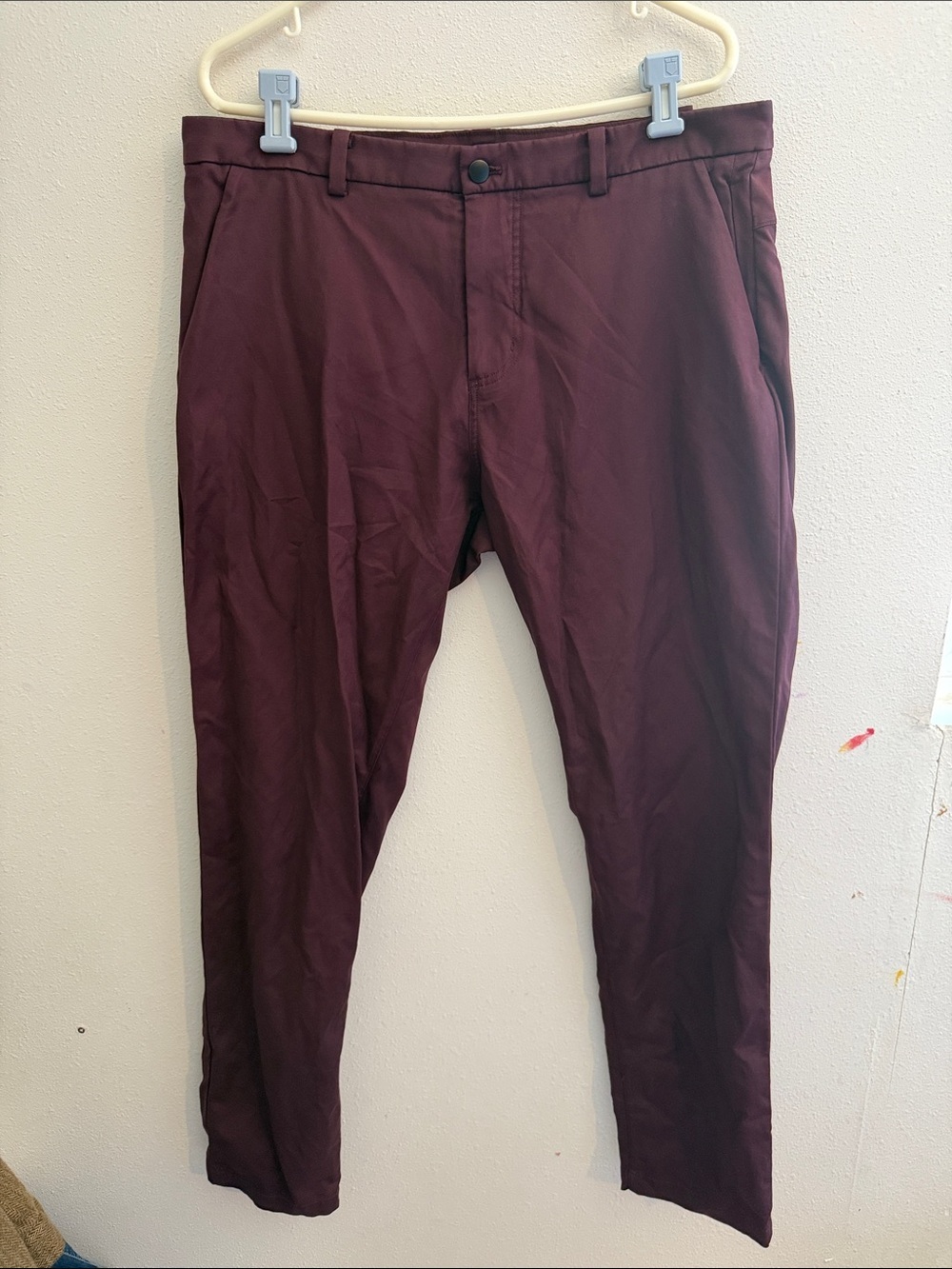 lululemon athletica Men's Burgundy Slim pants